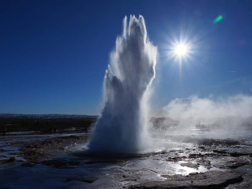 Small Group Golden Circle Tour w/ Kerid & Tomato Farm Visit - A Tight Golden Circle Loop from Reykjavik
