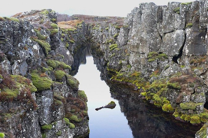 Small Group Golden Circle with Kerid Crater & Tomato Farm Visit - Price and value: $115 for classics plus one paid crater