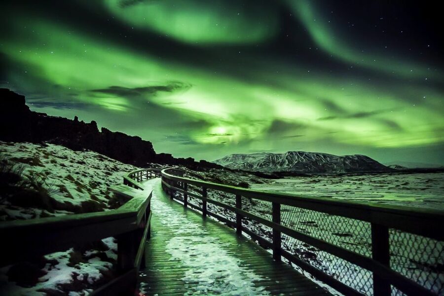 Small-Group Premium Northern Lights Tour from Reykjavik - Pickup in Reykjavik, timing, and why you should dress for delays