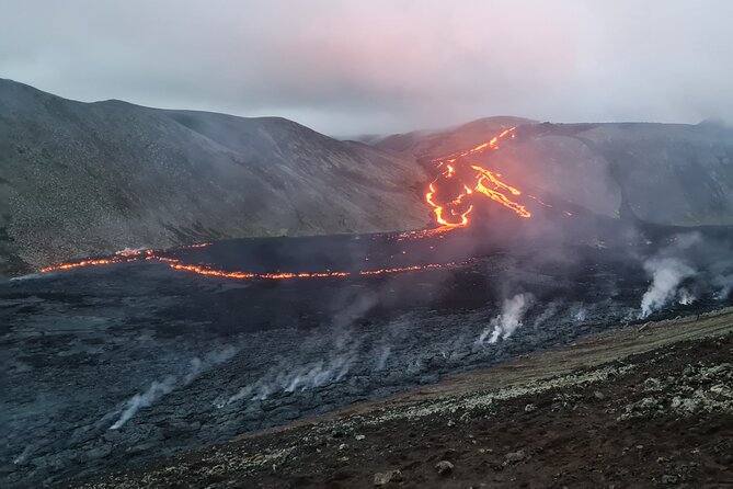 Small Group Volcano Hike with a Professional Geologist - Stop 1: the Fagradalsfjall crater viewpoint hike over rough lava terrain
