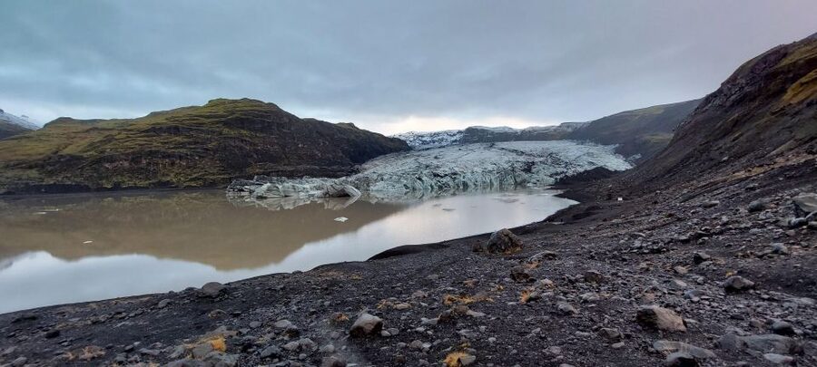 Sólheimajökull Ice Climbing Tour - Climbing 2 to 3 spots on the glacier, including a mulian hole