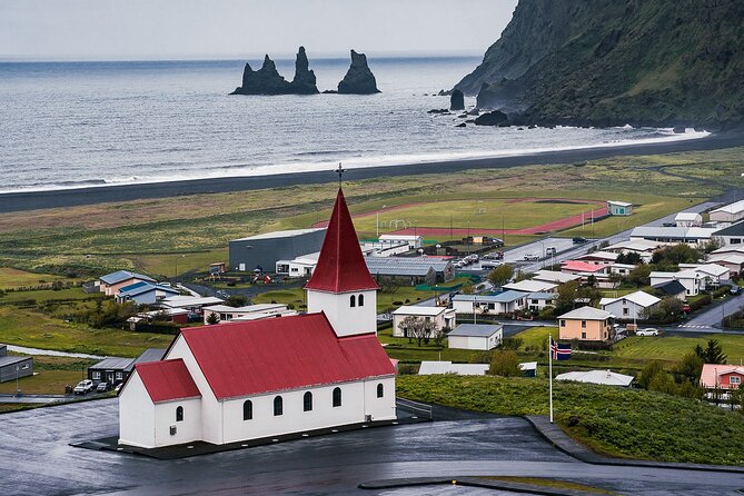 South Coast and Glacier Walk Full day Private Tour From Reykjavík - Skógafoss: the waterfall that kicks the day into high gear