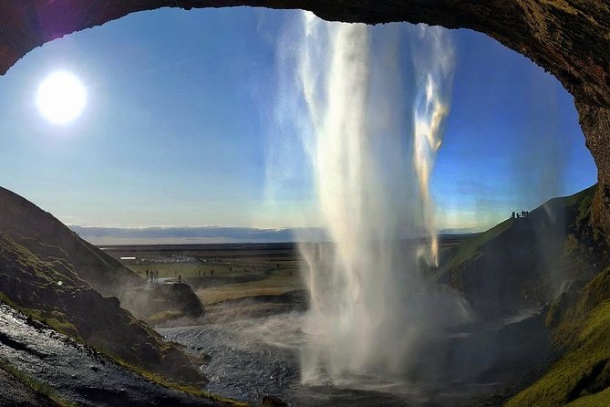 South Coast. Private Day Tour from Reykjavik - Price and logistics: what $672 per person is buying you