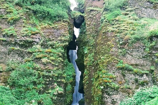 South Coast Sagas: Small Group Tour with Pick-up from Reykjavik - Gljúfrabúi: the hidden-feeling bonus next door