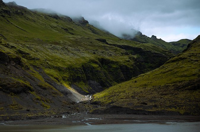 SOUTH COAST : The Discovery - Stop 3: Vík town break for an easy reset