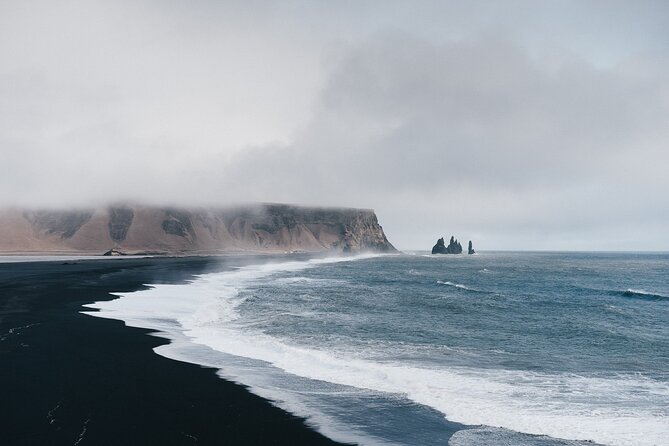 South Coast Tour Private Epic Adventure - Skógafoss: 60 m Waterfall, Game of Thrones, and a Fun Treasure-Chest Moment