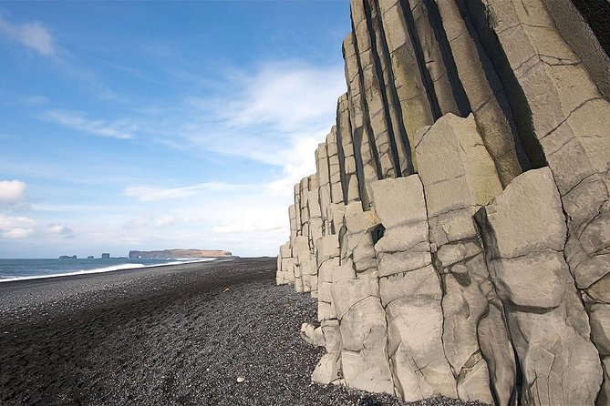 South Coast, Waterfalls and Black Beach Tour from Reykjavik - The bus ride itself: comfort, WiFi, and how to not waste the day