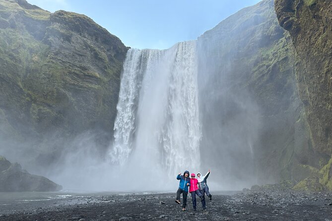 South Coast Wonders and Glacier Hike Iceland’s Wildest Adventure - Who should book, and who should skip