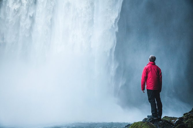 South Shore and Eyjafjallajökull Super Jeep Tour from Reykjavik - Stop 1: Seljalandsfoss, and the thrill of walking behind
