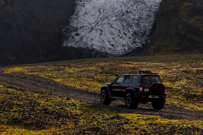 Super Jeep Private Tour at Thórsmörk - Gígjökull glacier viewpoints and Stakkholtsgjá canyon: great variety without chaos