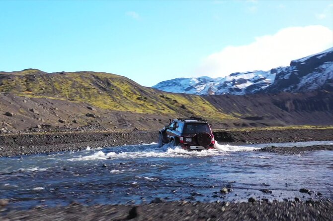 Super Jeep Private Tour at Thórsmörk - Nauthúsagil Waterfall hike: the stop that makes the day feel real