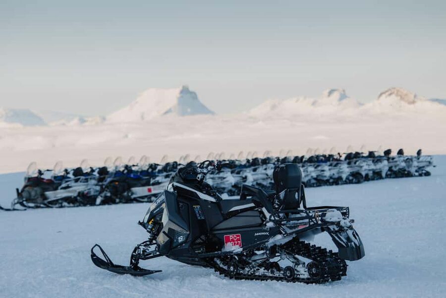 Superjeep Golden Circle and Glacier Snowmobile Tour - Value and price: is $412 per person worth it?
