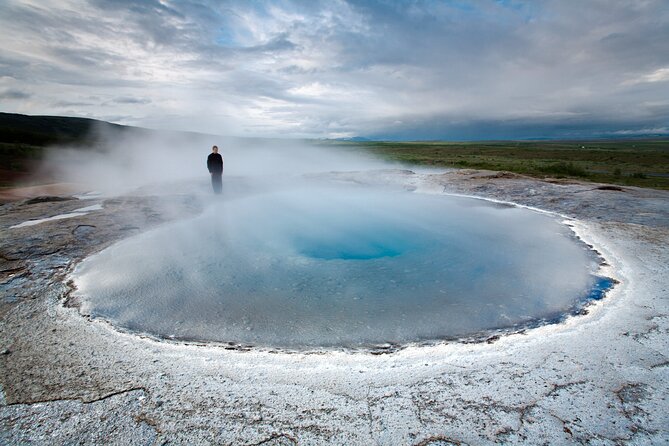 The Golden Circle Guided Bus Tour from Reykjavik - Bus comfort, Wi-Fi, and the audio guide details people miss