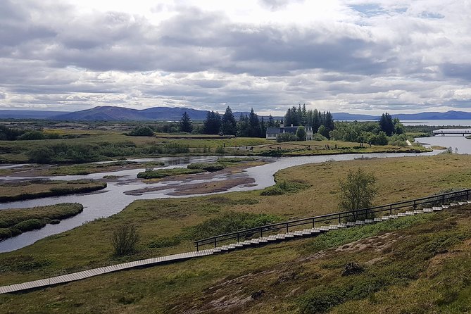 Thingvellir National Park Tour ( Þingvellir ) - Free admission helps you spend time, not money
