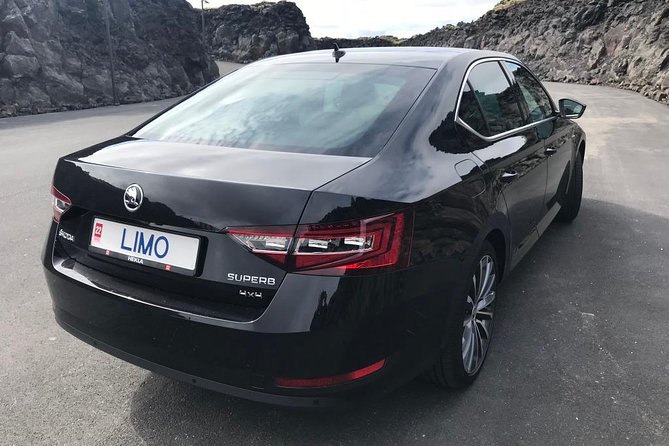 Transfer from Reykjavik - Private airport transfer to KEF Airport - Where this private KEF transfer fits best