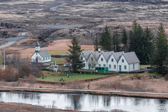 Unforgettable Full-Day Golden Circle Private Tour from Reykjavík - Stop 4: Friðheimar tomato greenhouse, geothermal heat you can feel