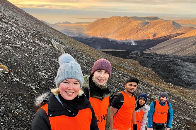 Volcano Eruption Site Hike & Reykjanes Tour from Reykjavik - Reykjanes Lighthouse and the coast: sea stacks and big Atlantic mood