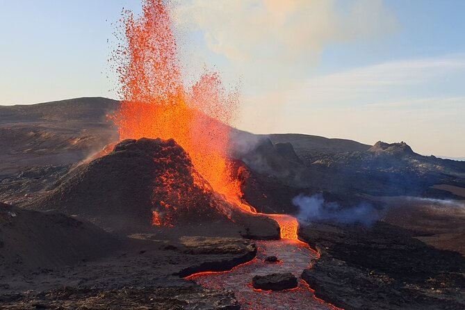 Volcano Hike and Grindavík Visit from Reykjavik - Comfort on the Road: Air Conditioning, Wi-Fi, and the Occasional Seating Complaint