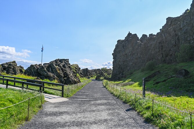 Whale Watching and Golden Circle Tour from Reykjavik - Golden Circle After the Sea: Using Your Afternoon Wisely